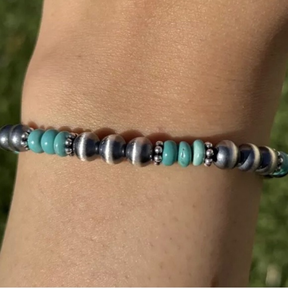 Turquoise 6mm 7 Inch Stretch Sterling Silver Pearls Bead Bracelet